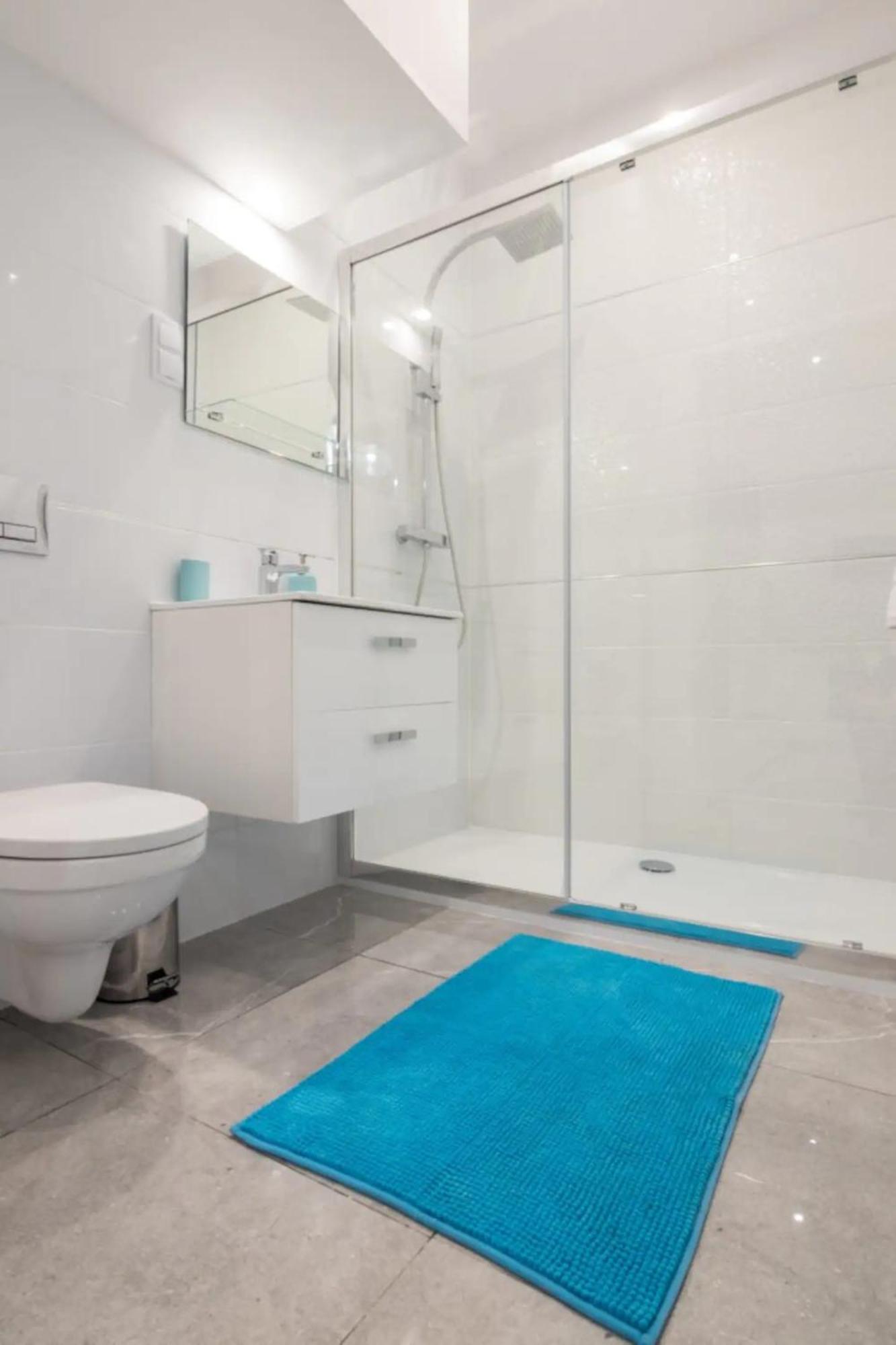 One Bedroom - Dluga 30 Street Apartment Krakau